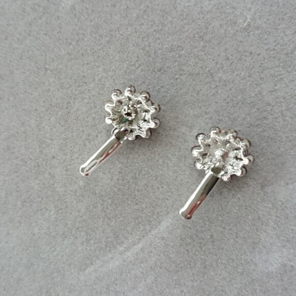 silver & faux amethyst drop earrings - Picture 4 of 6